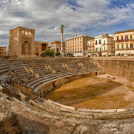Eufonia Bed & Breakfast Lecce Bagian luar foto