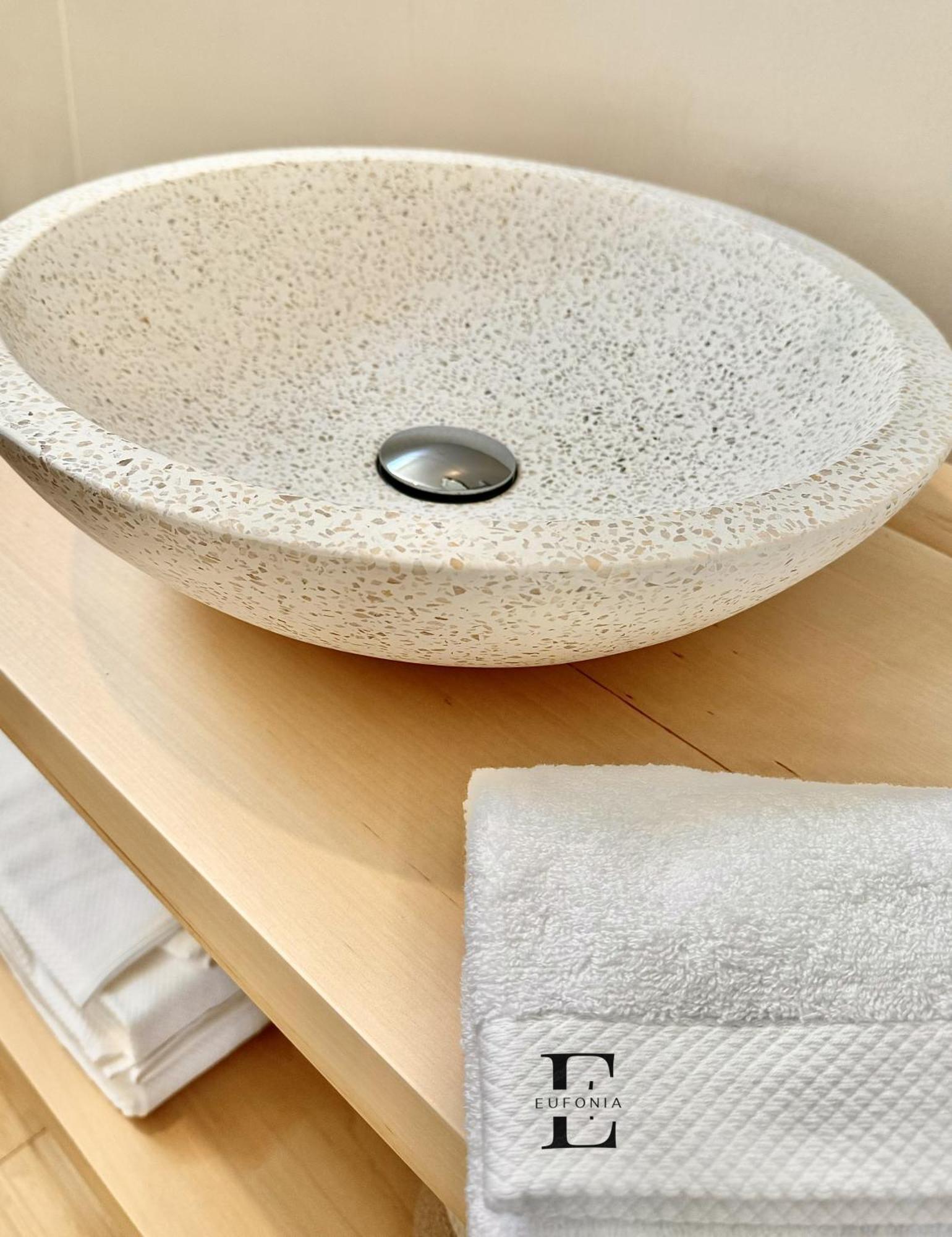 Eufonia Bed & Breakfast Lecce Bagian luar foto