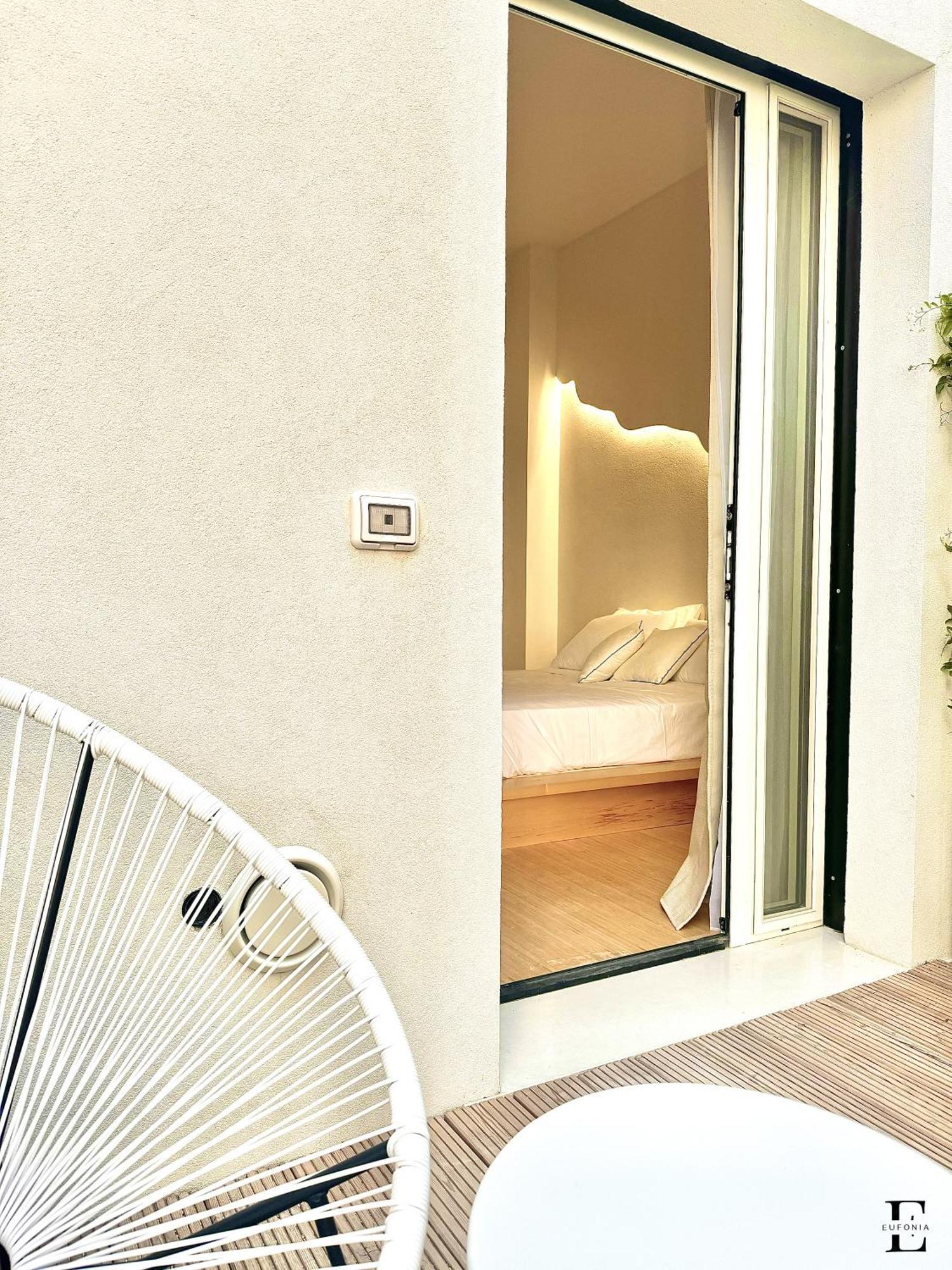 Eufonia Bed & Breakfast Lecce Bagian luar foto